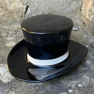 Black Top Hat