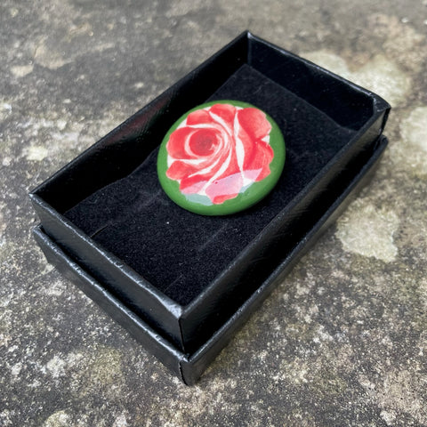 Cabbage Rose Round Brooch