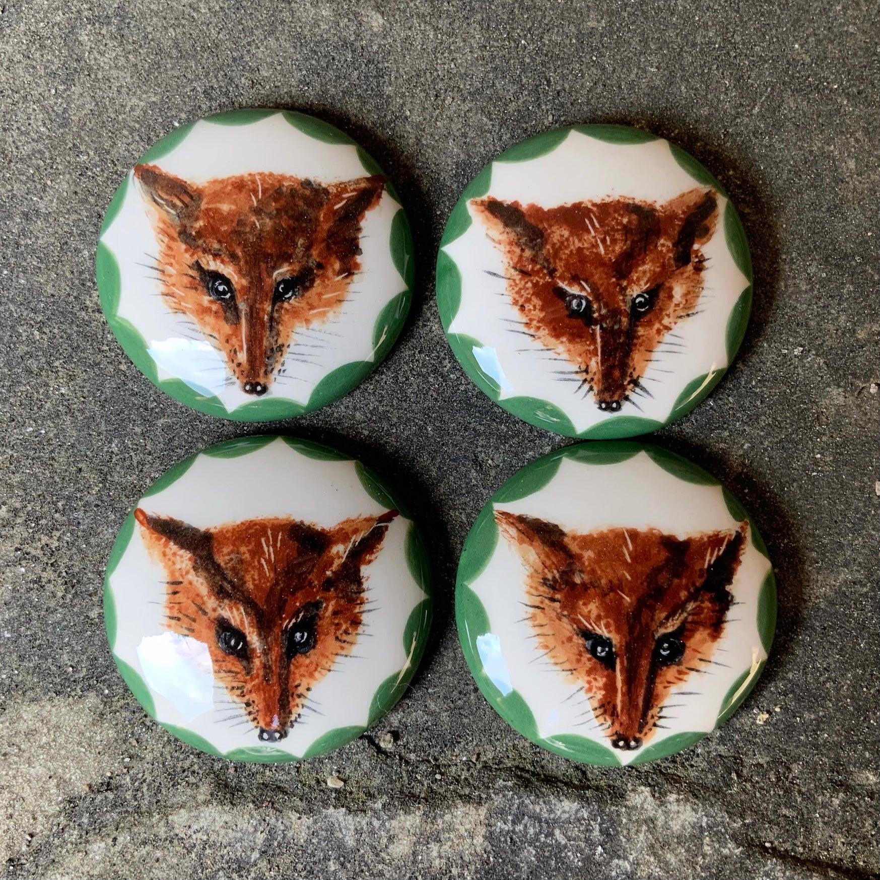 Fox Buttons (Four) GBC